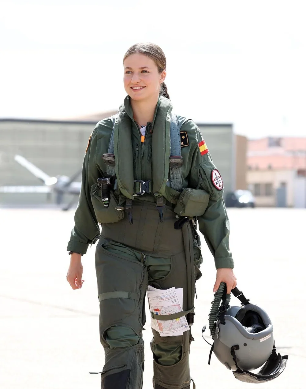 El significado de los parches del mono de vuelo de la princesa Leonor